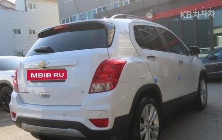 Chevrolet Trax, 2021 год, 1 170 000 рублей, 3 фотография