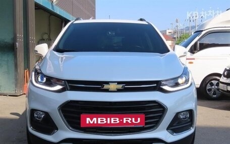 Chevrolet Trax, 2021 год, 1 170 000 рублей, 2 фотография