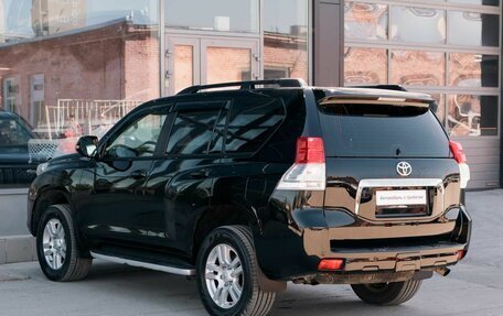 Toyota Land Cruiser Prado 150 рестайлинг 2, 2010 год, 3 250 000 рублей, 7 фотография