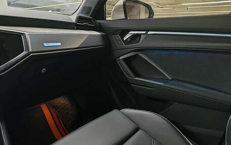 Audi Q3, 2024 год, 1 820 000 рублей, 15 фотография