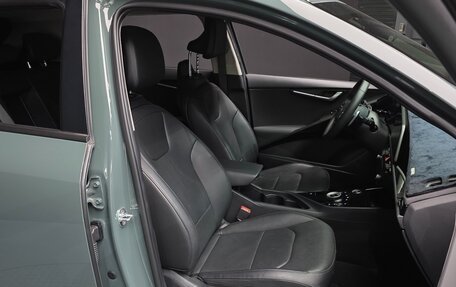 KIA Niro, 2022 год, 1 970 000 рублей, 9 фотография