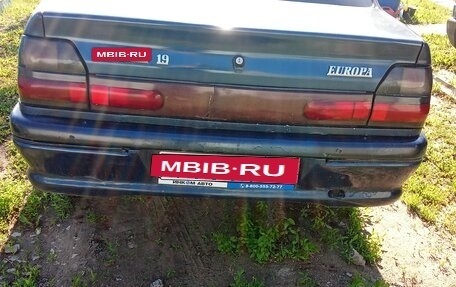 Renault 19 II, 1998 год, 110 000 рублей, 4 фотография