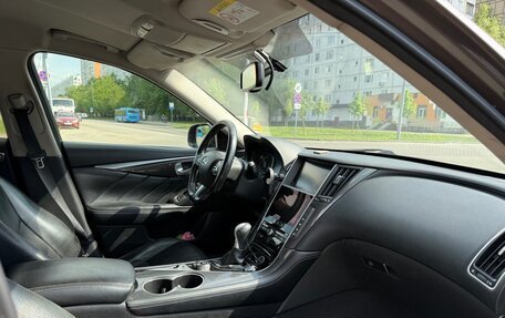 Infiniti Q50 I рестайлинг, 2015 год, 1 650 000 рублей, 21 фотография