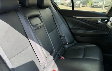 Infiniti Q50 I рестайлинг, 2015 год, 1 650 000 рублей, 22 фотография