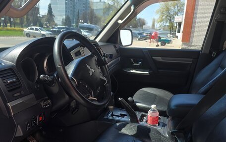 Mitsubishi Pajero IV, 2011 год, 2 100 000 рублей, 7 фотография