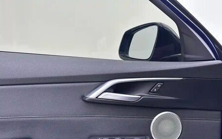 BMW 1 серия, 2021 год, 1 300 000 рублей, 7 фотография