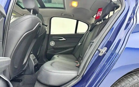BMW 1 серия, 2021 год, 1 300 000 рублей, 4 фотография