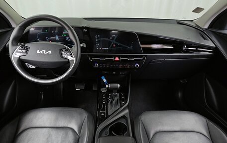 KIA Niro, 2022 год, 1 731 000 рублей, 5 фотография
