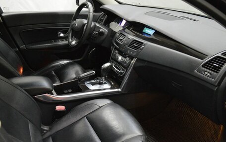 Renault Latitude I, 2010 год, 735 000 рублей, 11 фотография