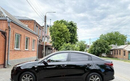 KIA Rio IV, 2020 год, 1 720 000 рублей, 2 фотография