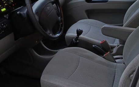 Chevrolet Rezzo, 2006 год, 333 000 рублей, 9 фотография