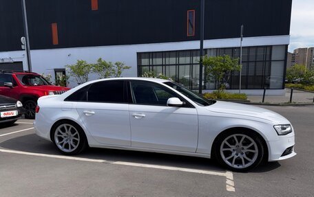 Audi A4, 2014 год, 1 330 000 рублей, 3 фотография