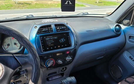 Toyota RAV4, 2001 год, 550 000 рублей, 6 фотография