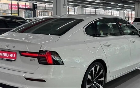 Volvo S90 II рестайлинг, 2026 год, 5 290 777 рублей, 3 фотография