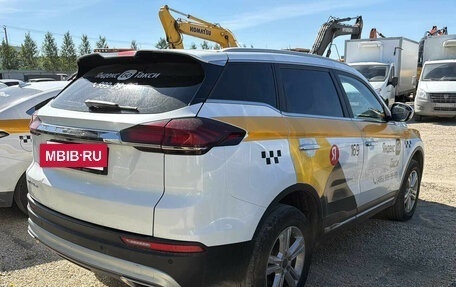 Geely Atlas, 2023 год, 1 280 000 рублей, 4 фотография
