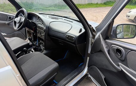 Chevrolet Niva I рестайлинг, 2013 год, 350 000 рублей, 15 фотография