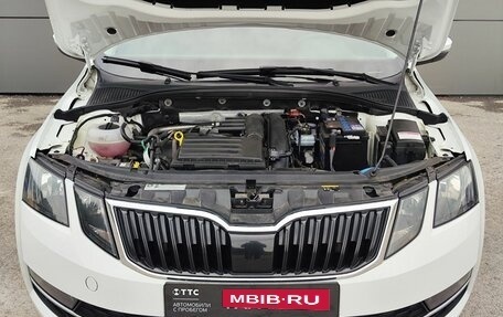 Skoda Octavia, 2017 год, 1 900 000 рублей, 11 фотография