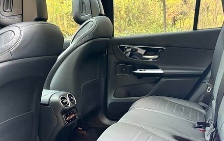 Mercedes-Benz GLC, 2024 год, 14 фотография