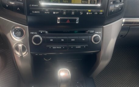 Toyota Land Cruiser 200, 2008 год, 2 150 000 рублей, 12 фотография