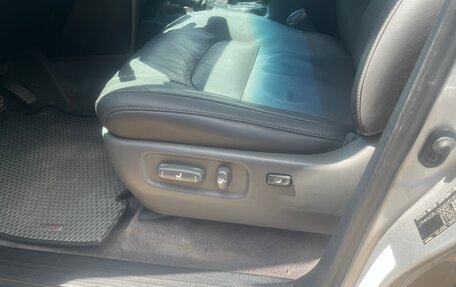 Toyota Land Cruiser 200, 2008 год, 2 150 000 рублей, 14 фотография