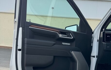GMC Sierra, 2024 год, 10 000 000 рублей, 15 фотография