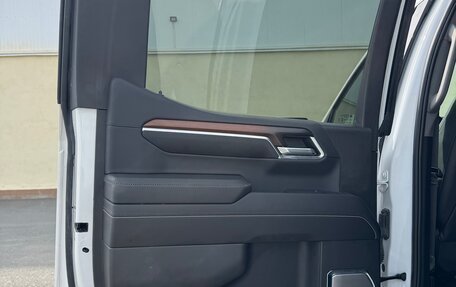 GMC Sierra, 2024 год, 10 000 000 рублей, 17 фотография