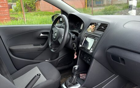 Volkswagen Polo VI (EU Market), 2013 год, 920 000 рублей, 9 фотография