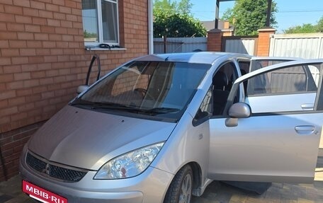 Mitsubishi Colt VI рестайлинг, 2004 год, 350 000 рублей, 6 фотография