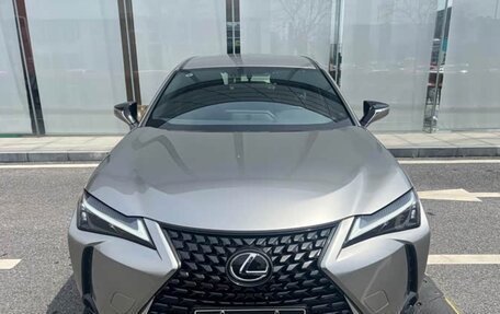 Lexus UX I, 2022 год, 4 100 000 рублей, 2 фотография