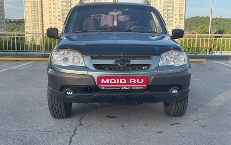 Chevrolet Niva I рестайлинг, 2010 год, 550 000 рублей, 6 фотография