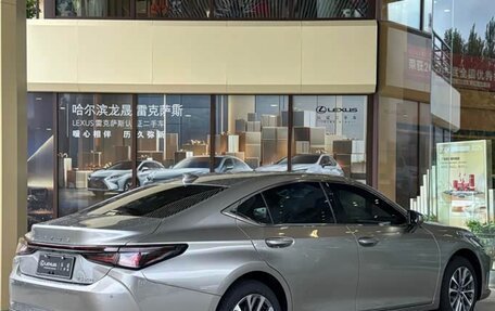 Lexus ES VII, 2025 год, 5 500 000 рублей, 2 фотография