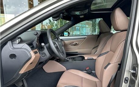 Lexus ES VII, 2025 год, 5 500 000 рублей, 6 фотография