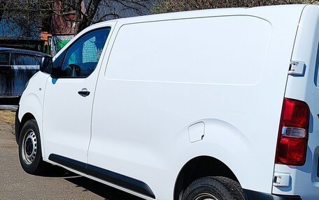 Opel Vivaro, 2020 год, 1 700 000 рублей, 2 фотография
