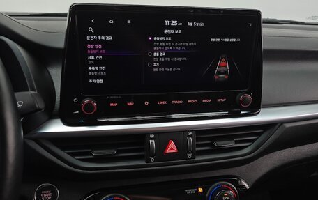 KIA K3, 2023 год, 1 620 000 рублей, 15 фотография