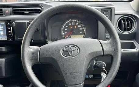 Toyota Probox I, 2022 год, 1 056 000 рублей, 7 фотография