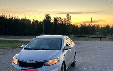 KIA Rio III рестайлинг, 2016 год, 1 100 000 рублей, 1 фотография