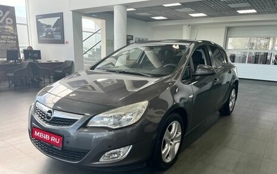 Opel Astra J, 2011 год, 779 900 рублей, 1 фотография