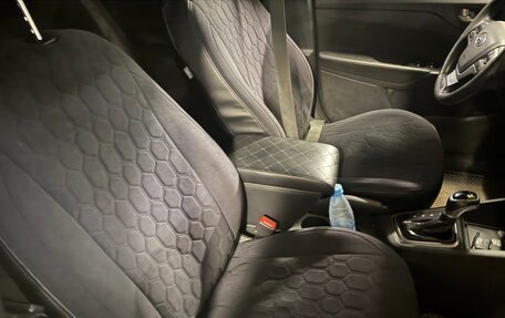 Hyundai Solaris II рестайлинг, 2017 год, 650 000 рублей, 8 фотография