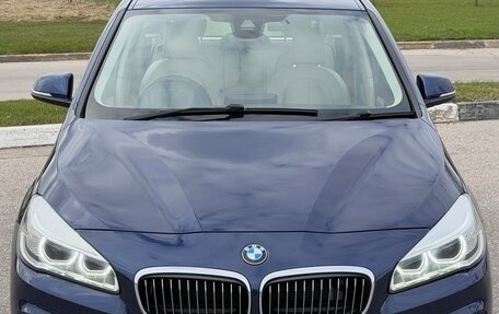 BMW 2 серия Active Tourer F45, 2017 год, 1 350 000 рублей, 3 фотография