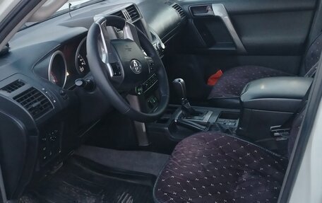 Toyota Land Cruiser Prado 150 рестайлинг 2, 2012 год, 2 600 000 рублей, 3 фотография