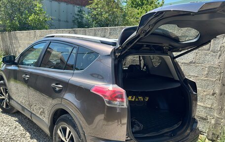 Toyota RAV4, 2018 год, 2 199 000 рублей, 9 фотография