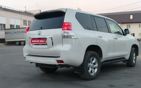 Toyota Land Cruiser Prado 150 рестайлинг 2, 2012 год, 2 600 000 рублей, 2 фотография