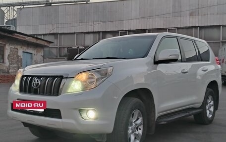 Toyota Land Cruiser Prado 150 рестайлинг 2, 2012 год, 2 600 000 рублей, 6 фотография