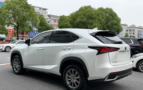 Lexus NX I, 2021 год, 2 931 000 рублей, 6 фотография