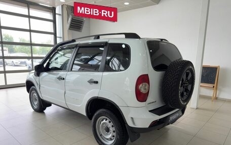 Chevrolet Niva I рестайлинг, 2013 год, 599 900 рублей, 5 фотография