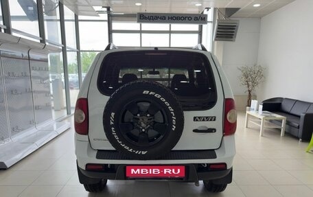 Chevrolet Niva I рестайлинг, 2013 год, 599 900 рублей, 4 фотография