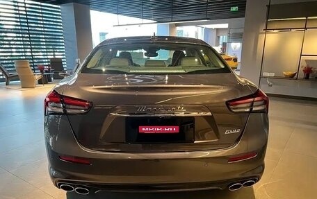 Maserati Ghibli, 2024 год, 10 500 000 рублей, 4 фотография