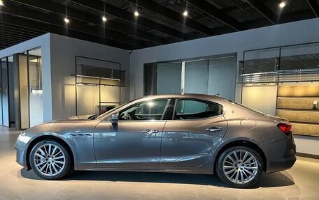 Maserati Ghibli, 2024 год, 10 500 000 рублей, 6 фотография