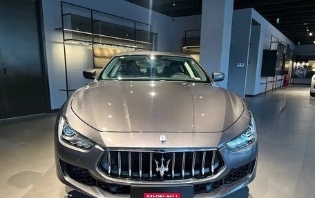 Maserati Ghibli, 2024 год, 10 500 000 рублей, 2 фотография
