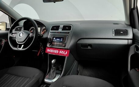 Volkswagen Polo VI (EU Market), 2019 год, 888 000 рублей, 13 фотография